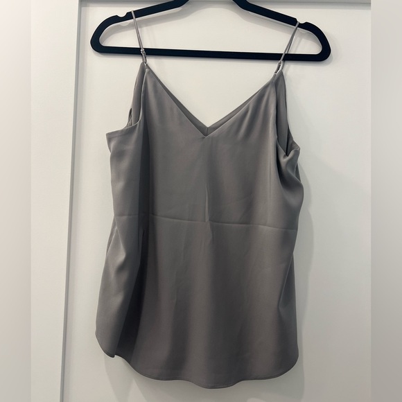 NWT Express women’s tank top blouse - Picture 2 of 3